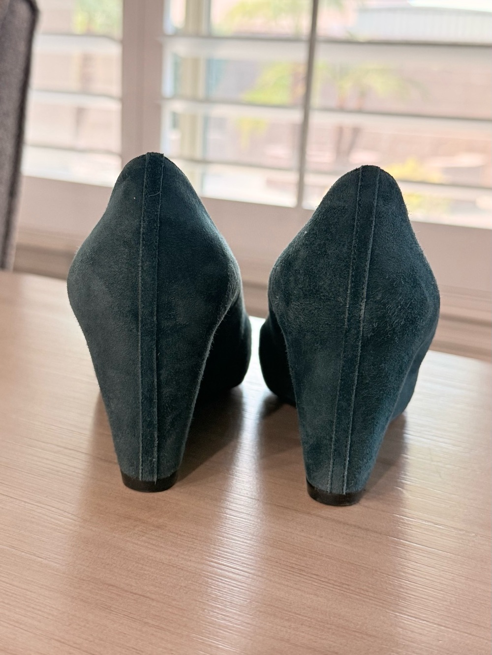 Christian Louboutin Suede Teal Wedge Pumps – EU 38.5 - Picture 5 of 8